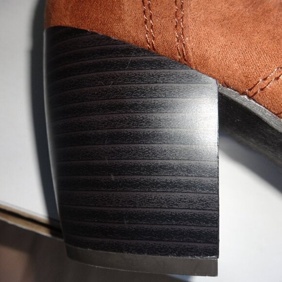 Charlotte Russe women's boots, size 8, brown suede 2" stacked heel, lace up,soft - Picture 13 of 16